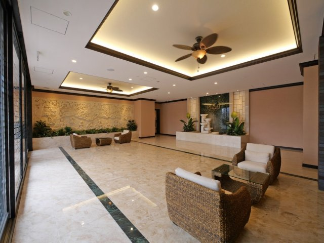 大阪市港区波除５丁目の賃貸マンションのロビー