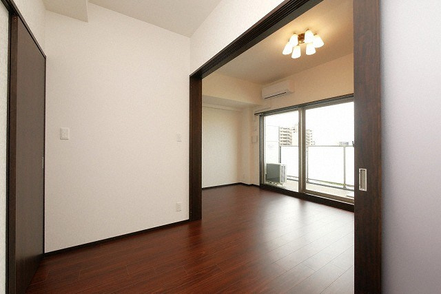 大阪市港区波除５丁目の賃貸マンションの居間・リビング