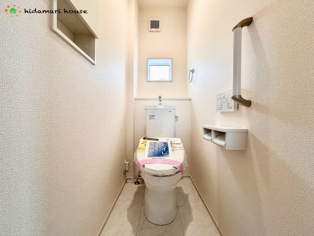 桶川市末広3丁目5期　新築戸建　ブルーミングガーデン01のトイレ