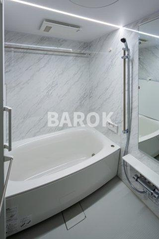 福岡市中央区鳥飼３丁目の賃貸マンションの浴室