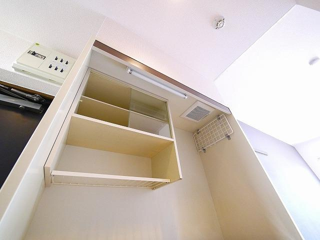 シティパレスあやめ池Ｐ８のキッチン|キッチンでお料理をお楽しみください