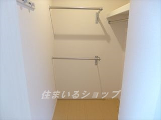 広島市安佐北区落合１丁目のアパートの収納|クローゼット