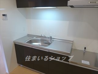 広島市安佐北区落合１丁目のアパートのキッチン