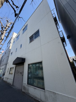 【外観】 | 高井戸東３丁目ビル | 西側より撮影。西側には環八が通っております。（前面は環八側道です）