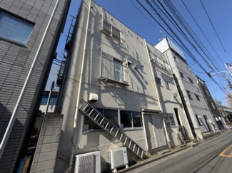 【エントランス】 | 高井戸東３丁目ビル | 建物ももちろんですが、土地としての価値にも注目いただきたい立地です。