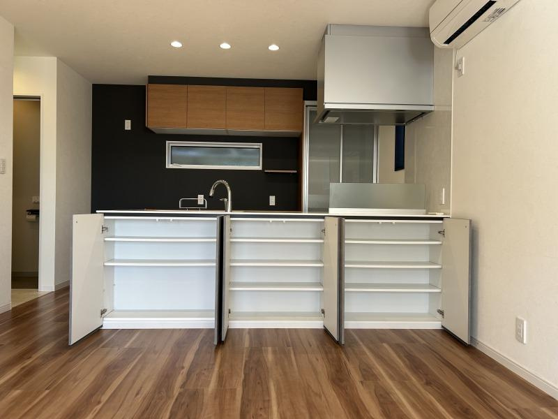 一宮しなね　中古戸建　（築浅物件）の収納|LDK　20.0帖