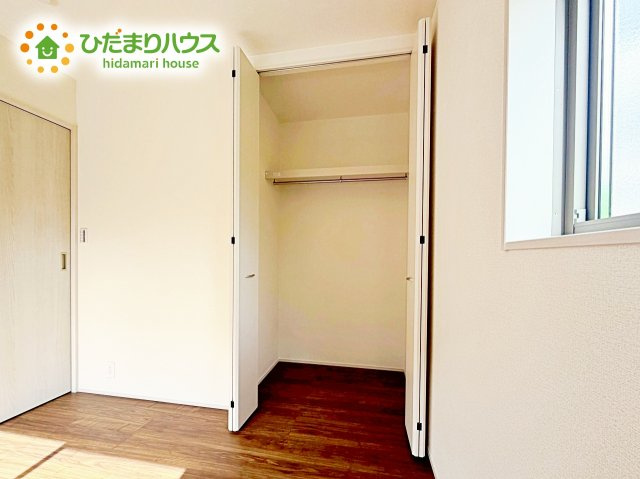 【収納】 | 笠間市吉岡第1　新築戸建 | クローゼットには、衣類や日用品などを整理整頓して収納できますね！