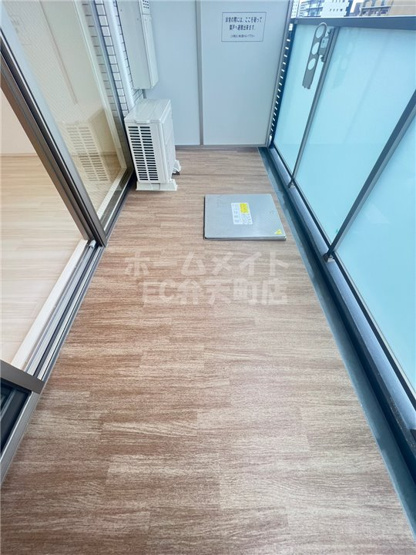 【バルコニー】