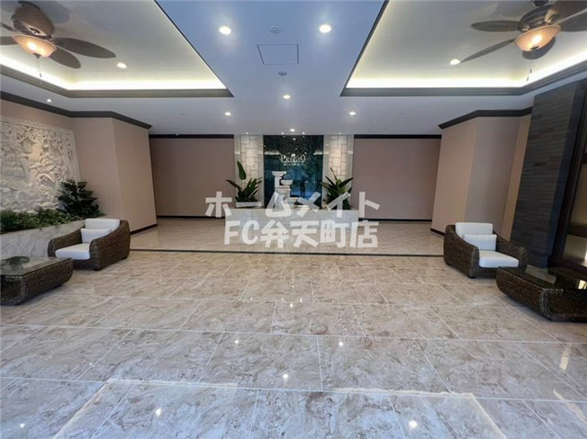 【エントランス】