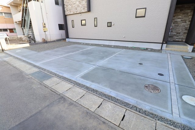 新築戸建・新築建売　福島市南沢又下並松　北沢又小・信陵中の駐車場|駐車スペースは3台可能です！（車種による）