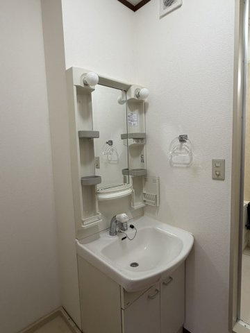 コンフォートJINの洗面所