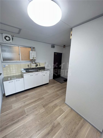 【居間・リビング】 | 葵コーポ | リビングです