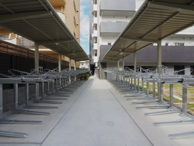 大阪市淀川区木川東３丁目の賃貸マンションのロビー