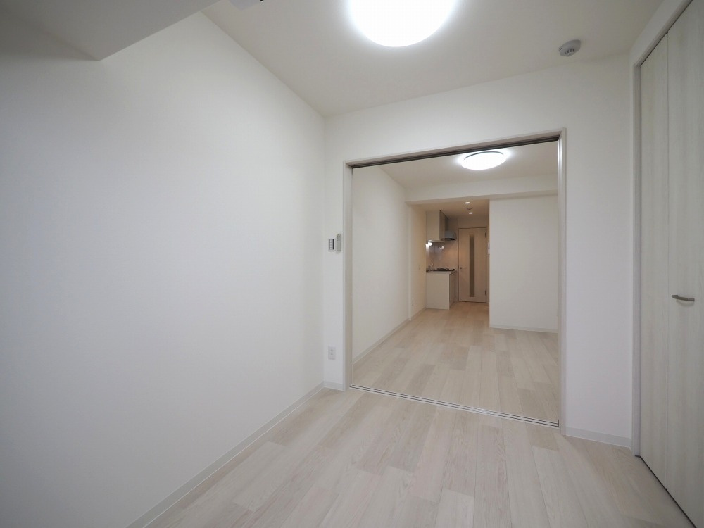 大阪市淀川区木川東３丁目の賃貸マンションの居間・リビング