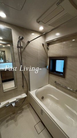 クラッシィハウス神田錦町の浴室