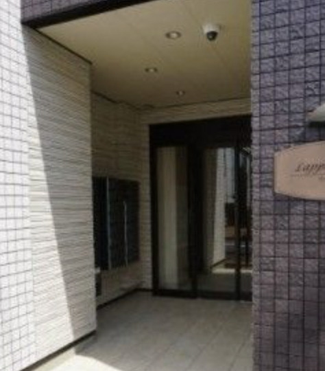 Rapport H&Sのエントランス