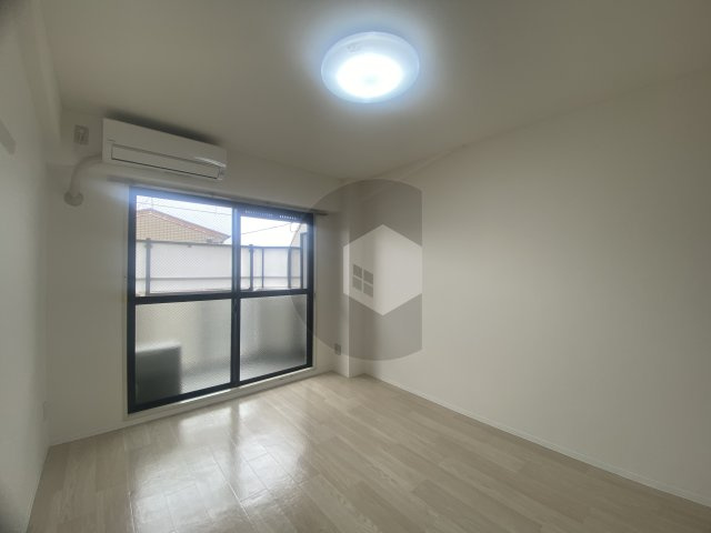 シティパーク菱屋西の居間・リビング