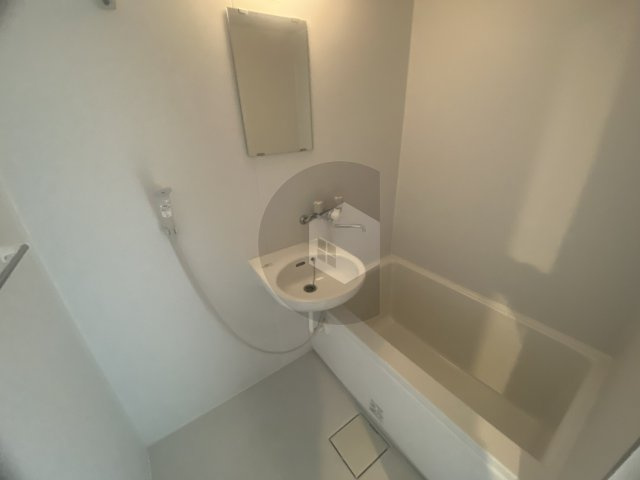 シティパーク菱屋西の浴室