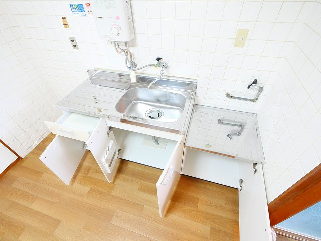 三輪マンションのキッチン