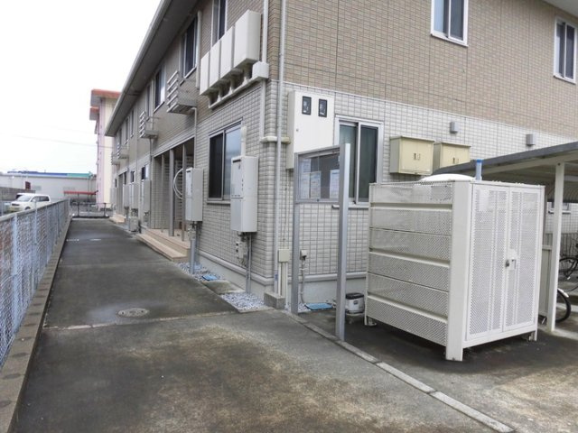 【エントランス】 | セジュール カーラ | エントランス