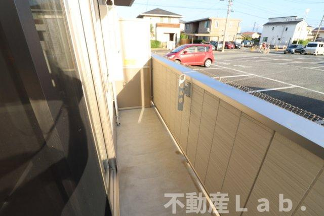 クリークレイン南高江のバルコニー