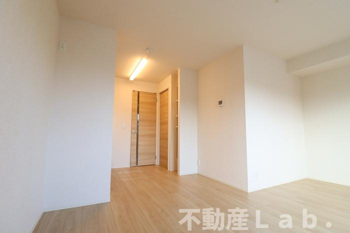 クリークレイン南高江の居間・リビング