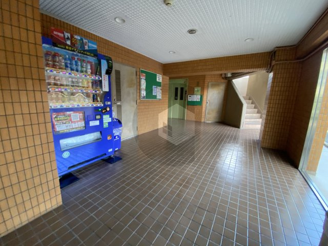 ハイマート新喜多のロビー