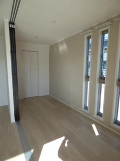 【洋室】 | ヴァローレ　Ⅰ