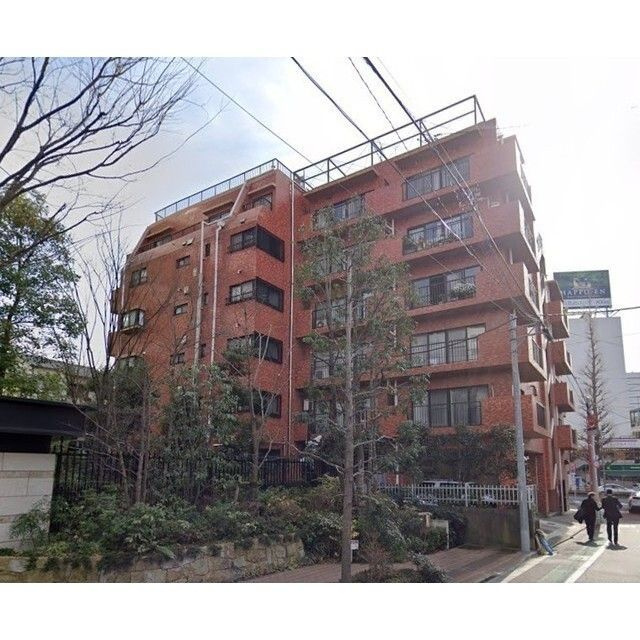 シャンボール白金の外観