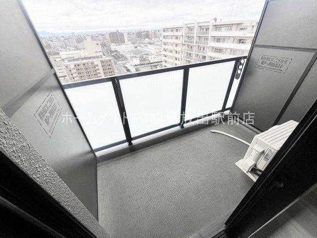 大阪市鶴見区諸口１丁目の賃貸マンションのバルコニー