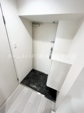 大阪市鶴見区諸口１丁目の賃貸マンションの玄関