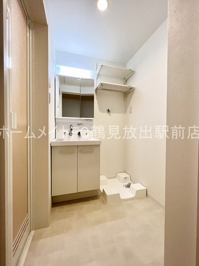 大阪市鶴見区今津南４丁目のアパートの洗面所