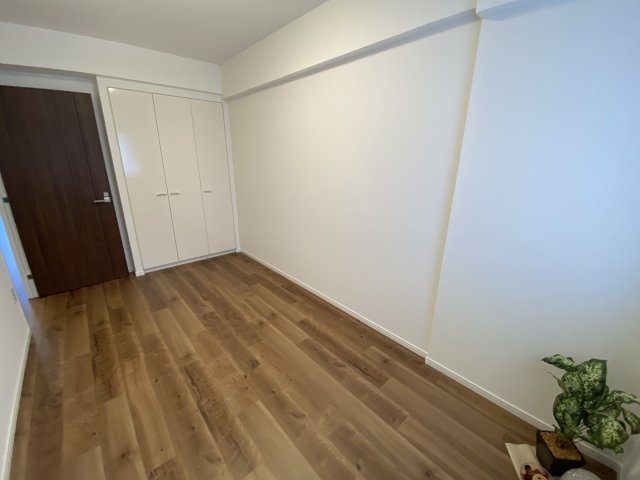 アンビシャス久米川の洋室