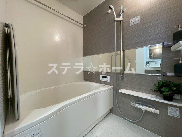 ソシエ北大阪壱期棟の浴室|落ち着いた空間のお風呂です