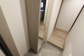 【玄関】 | ＭＡＩＳＯＮ　ＢＲＩＧＨＴＷＯＯＤ　Ｄｅｕｘ