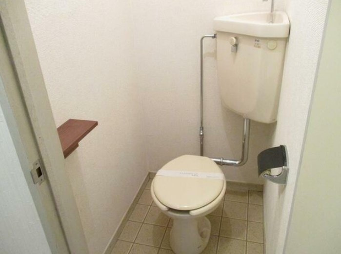 ドムスホワイトのトイレ