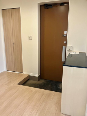 【玄関】 | 代沢戸建