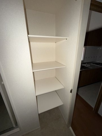 グレーシィ須磨アルテピア3番街2期棟の収納