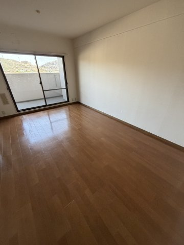 グレーシィ須磨アルテピア3番街2期棟の居間・リビング