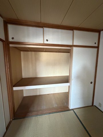 グレーシィ須磨アルテピア3番街2期棟の収納