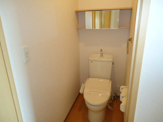 【トイレ】 | コンフォール．アイ・ディ・エー（Ⅰ・Ｄ・Ａ） | シャワー付トイレ