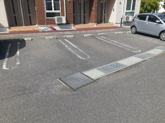 【駐車場】 | シャン・ド・フルールⅡ | 駐車場があります