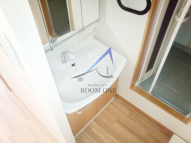 Ｎの洗面所|独立洗面台です。