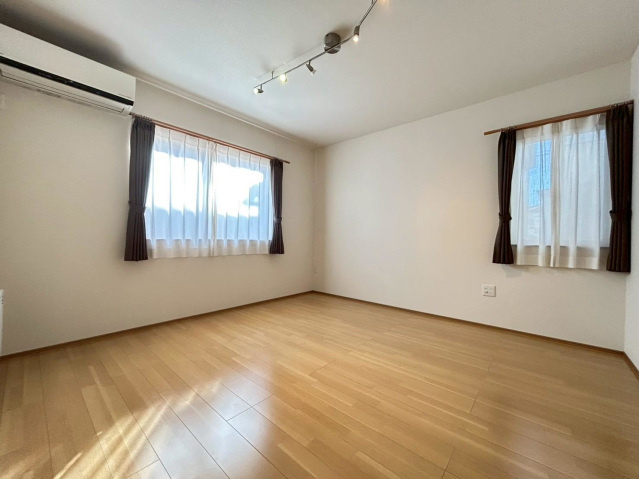 長束西RM借家の内装