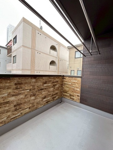 長束西RM借家のバルコニー