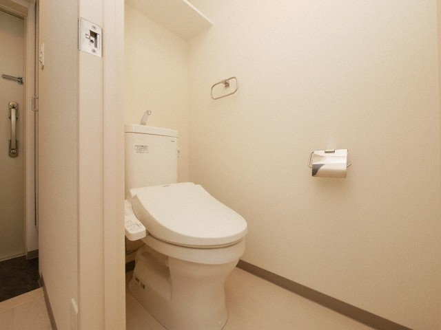 大阪市港区南市岡１丁目の賃貸マンションのトイレ