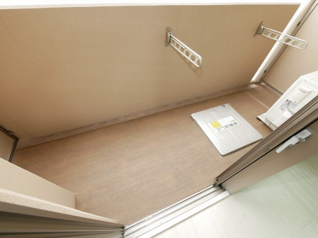 大阪市港区南市岡１丁目の賃貸マンションのバルコニー