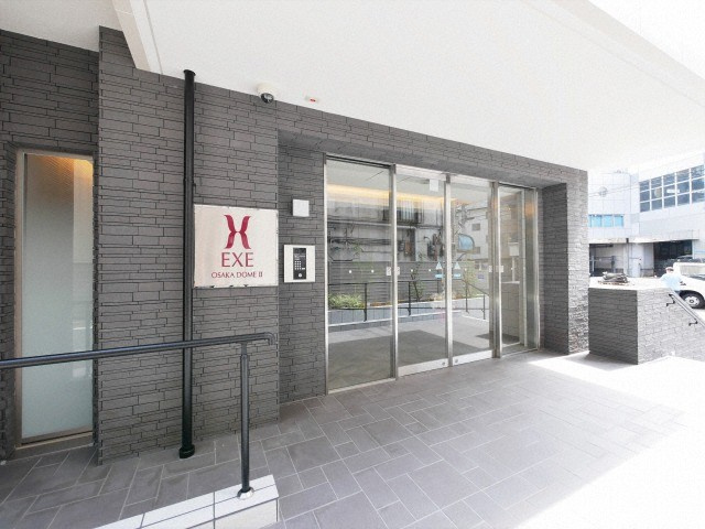 大阪市港区南市岡１丁目の賃貸マンションのエントランス
