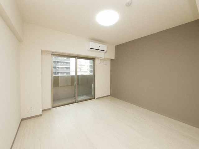 大阪市港区南市岡１丁目の賃貸マンションの居間・リビング