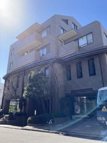 メゾンドゥース南麻布